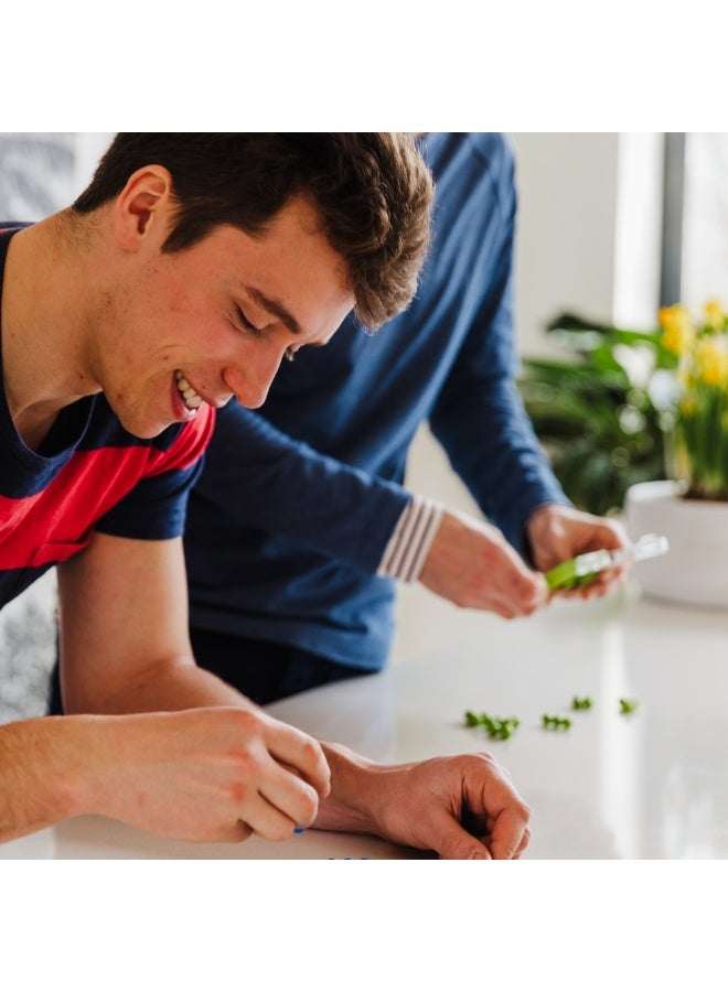 SmartGames IQ Mini, Create your Own Levels with our Fun IQ Puzzle & Brain Games, Travel Friendly Handheld Educational Matching Puzzle Game, Suitable for Children Above 6+ - Image 2